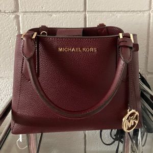 Michael kors small bag